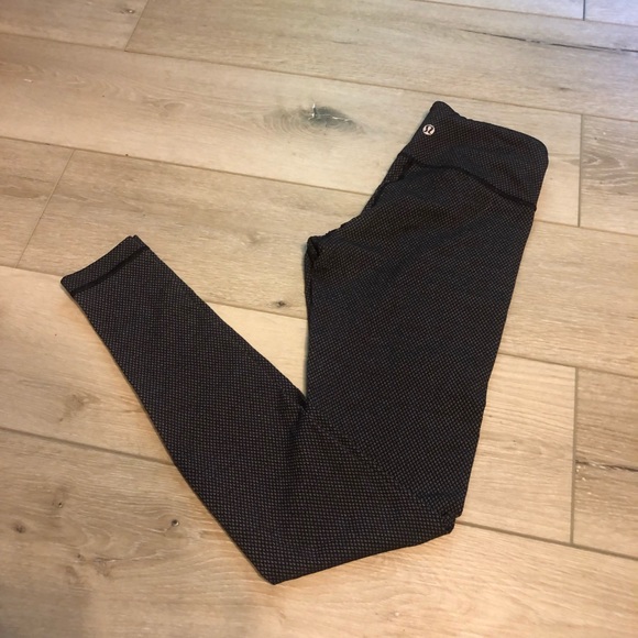 Lululemon Wunder Under Diamond Dot Leggings - Picture 4 of 11